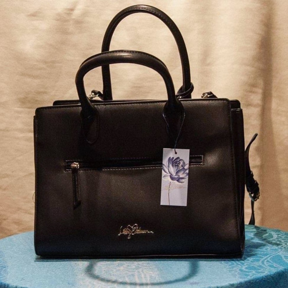 Libby Edelman black purse